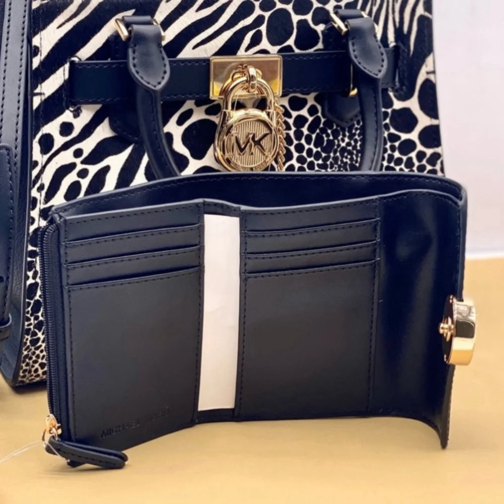 Michael Kors Carmen Medium Flap Bifold Wallet
